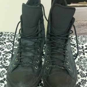 Used Men's Converse Boots Size 10